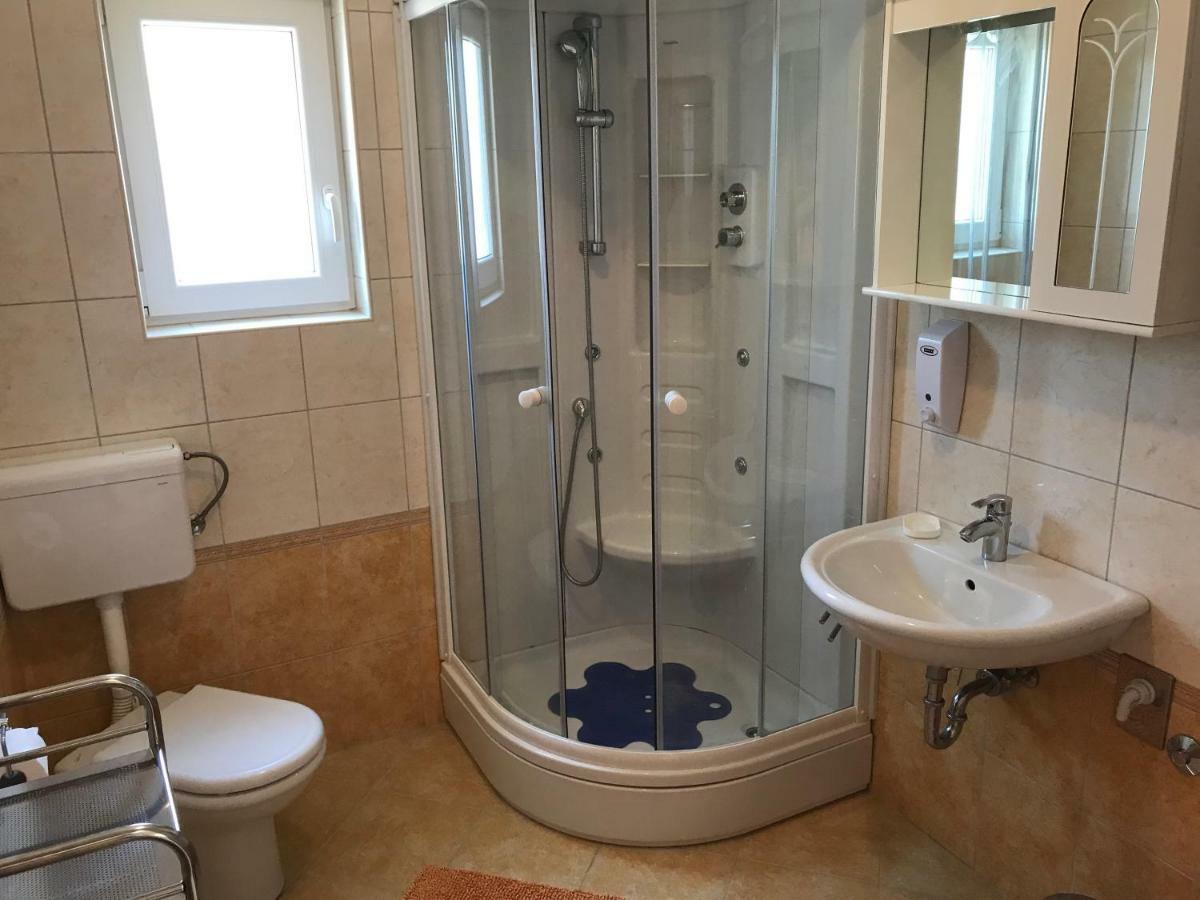 Apartmani Marija Klimno B Exteriér fotografie